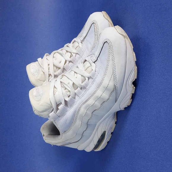 Nike Air Max 95 White Metallic Silver (GS) 905348-104 - Picture 3 of 12